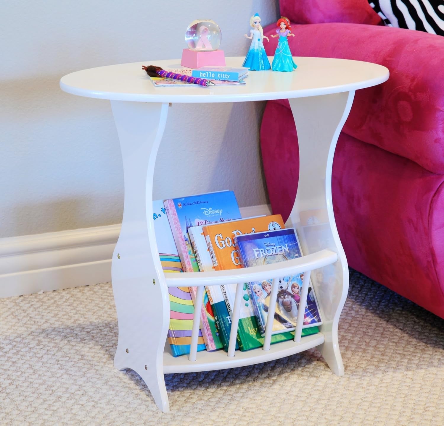 Magazine Table Finish: White